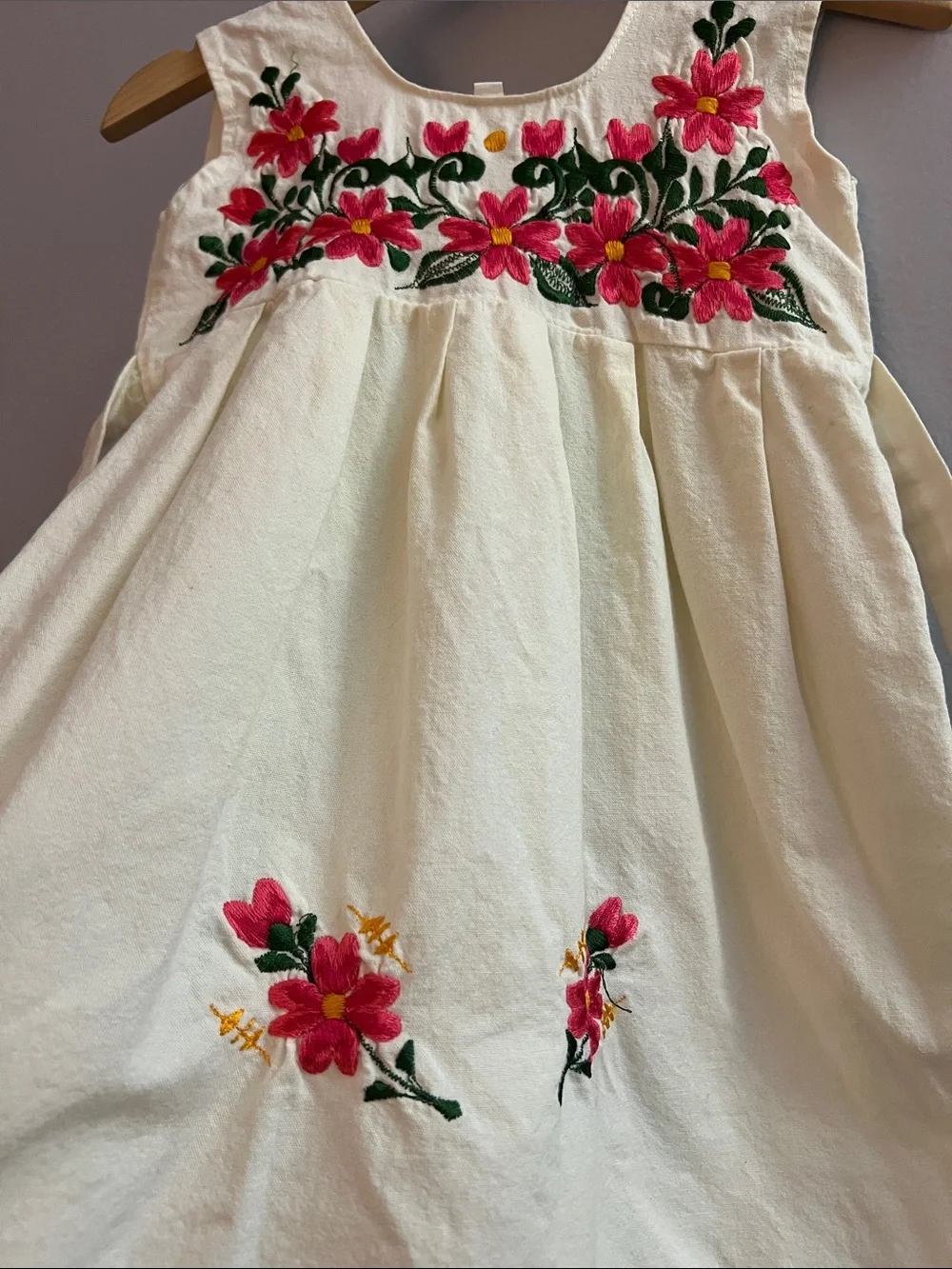 Cream Floral-Embroidered Sleeveless Girls' Dress